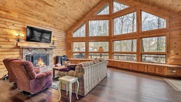 TV connectée, cheminée