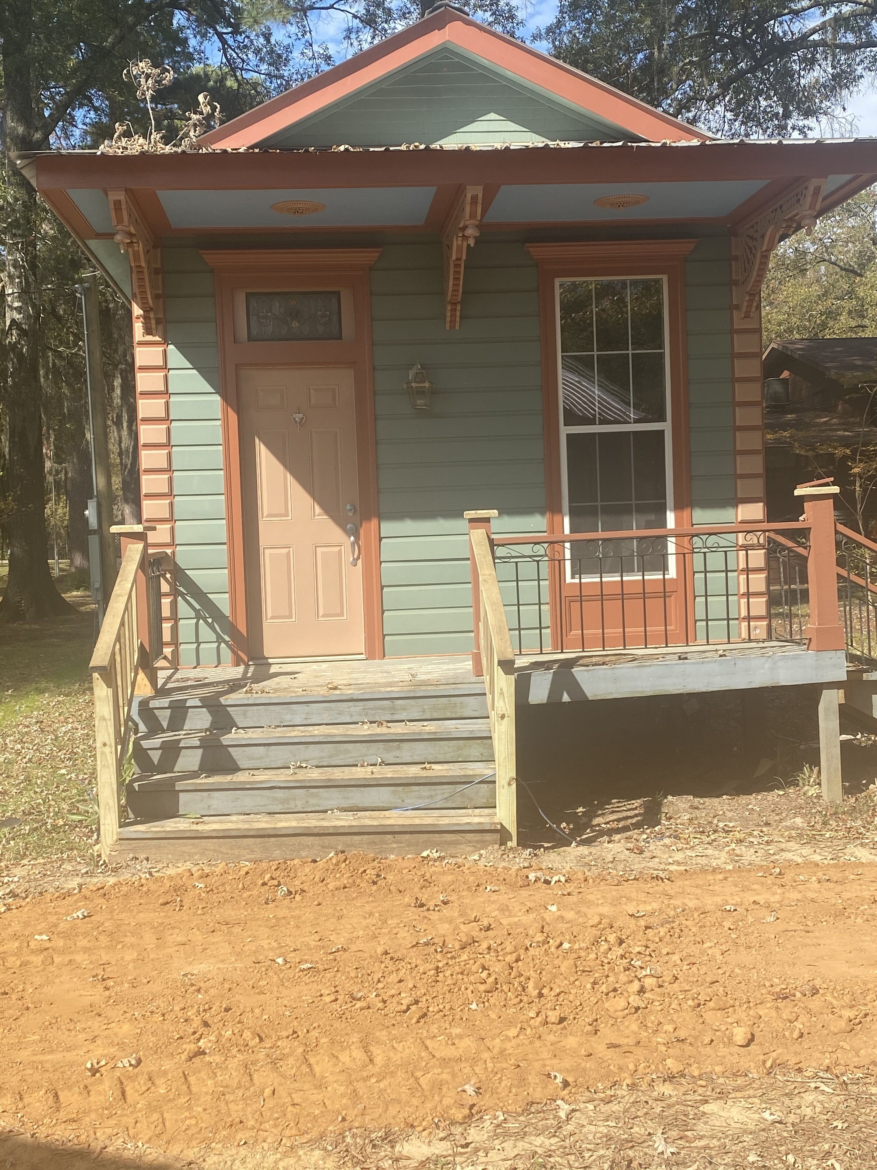 Lakeside Bed and Breakfast Cabins on Caddo Lake!