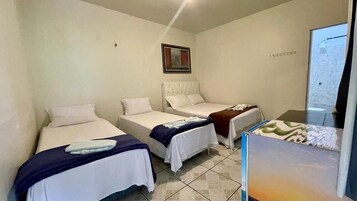Minibar, decoración personalizada y muebles diferentes 