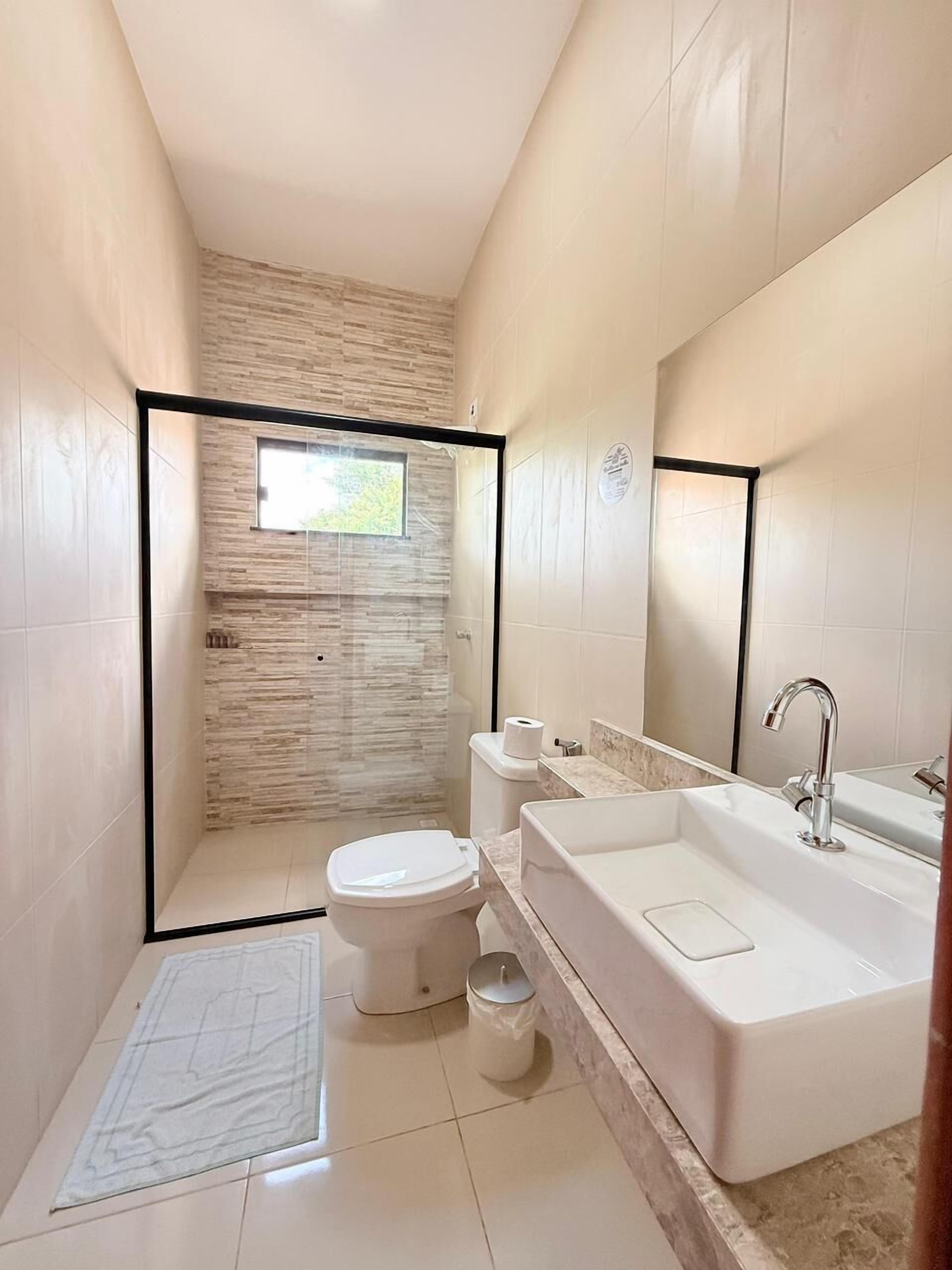 Towels, soap, shampoo, toilet paper