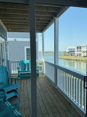 Terrace/patio - Going Coastal, Canal Front, Water Views, Beach access, best sunsets! (Holly Ridge)