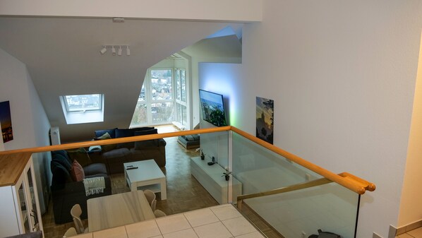 Interior - Studio apartment with panoramic views of the Middle Rhine Valley (Lahnstein)