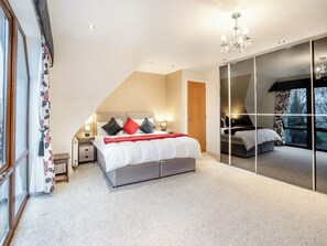 5 chambres, Wi-Fi gratuit, draps fournis