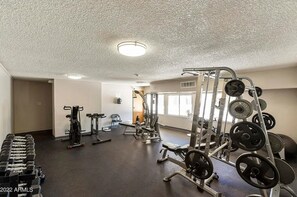 Fitness facility - Modern Beautiful Old Town Scottsdale Condo! (Scottsdale)