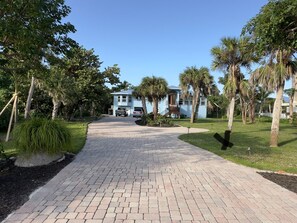 Property grounds - Gulf House with heated pool and ping pong table. (Sanibel)