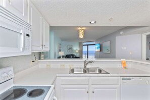 Fridge, microwave, oven, stovetop - Charming Beach View 3BR,King,Pool,B152 (Myrtle Beach)