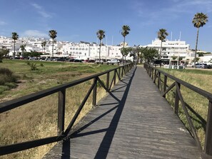 Hair dryer, bidet, towels, soap - Bonito Apartamento a 70 Metros de la Playa. Wifi Gratis (Conil de la Frontera)