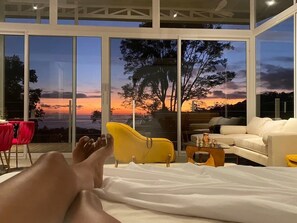 1 bedroom, iron/ironing board, travel cot, WiFi - Dominical Casita with Stunning Ocean Views (Savegre de Aguirre)