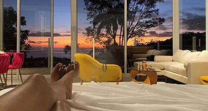 Dominical Casita with Stunning Ocean Views