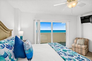 2 sovrum, skrivbord, strykjärn/strykbräda och gratis wi-fi