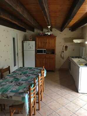 Dishwasher - La Ferme d'Ernest - MARNAY (MARNAY)