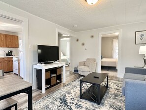 Strykejern/-brett, wi-fi og sengetøy