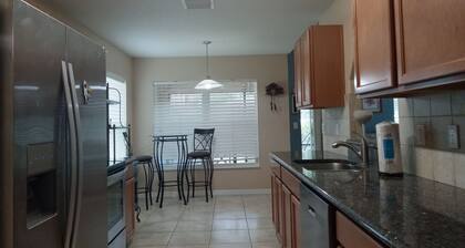Beach Just 5 Miles! Cul de Sac Home in Great Neighborhood