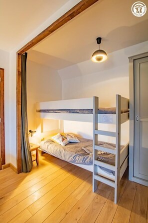3 quartos, acesso à internet