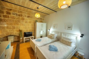 2 Schlafzimmer, Bügeleisen/Bügelbrett, kostenloses WLAN, Bettwäsche