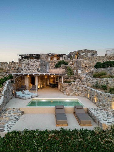 Villa 'Vagia' mit privatem Pool, privater Terrasse und Klimaanlage