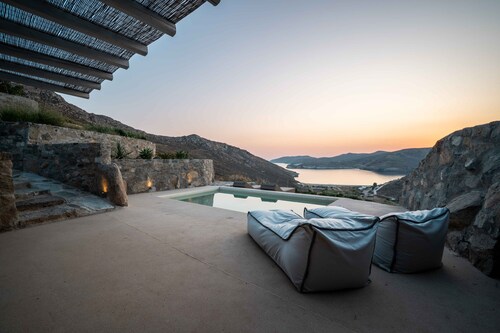 Villa 'Vagia' avec piscine privée, terrasse privée et climatisation