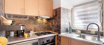 Villa 'Casa Da Maria Teresa V3' with Shared Pool, Wi-Fi and Air Conditioning