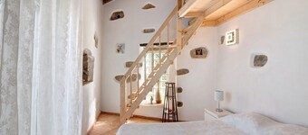 Villa 'Casa Da Maria Teresa V3' with Shared Pool, Wi-Fi and Air Conditioning