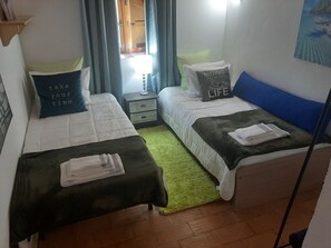 2 Schlafzimmer, Bügeleisen/Bügelbrett, kostenloses WLAN, Bettwäsche