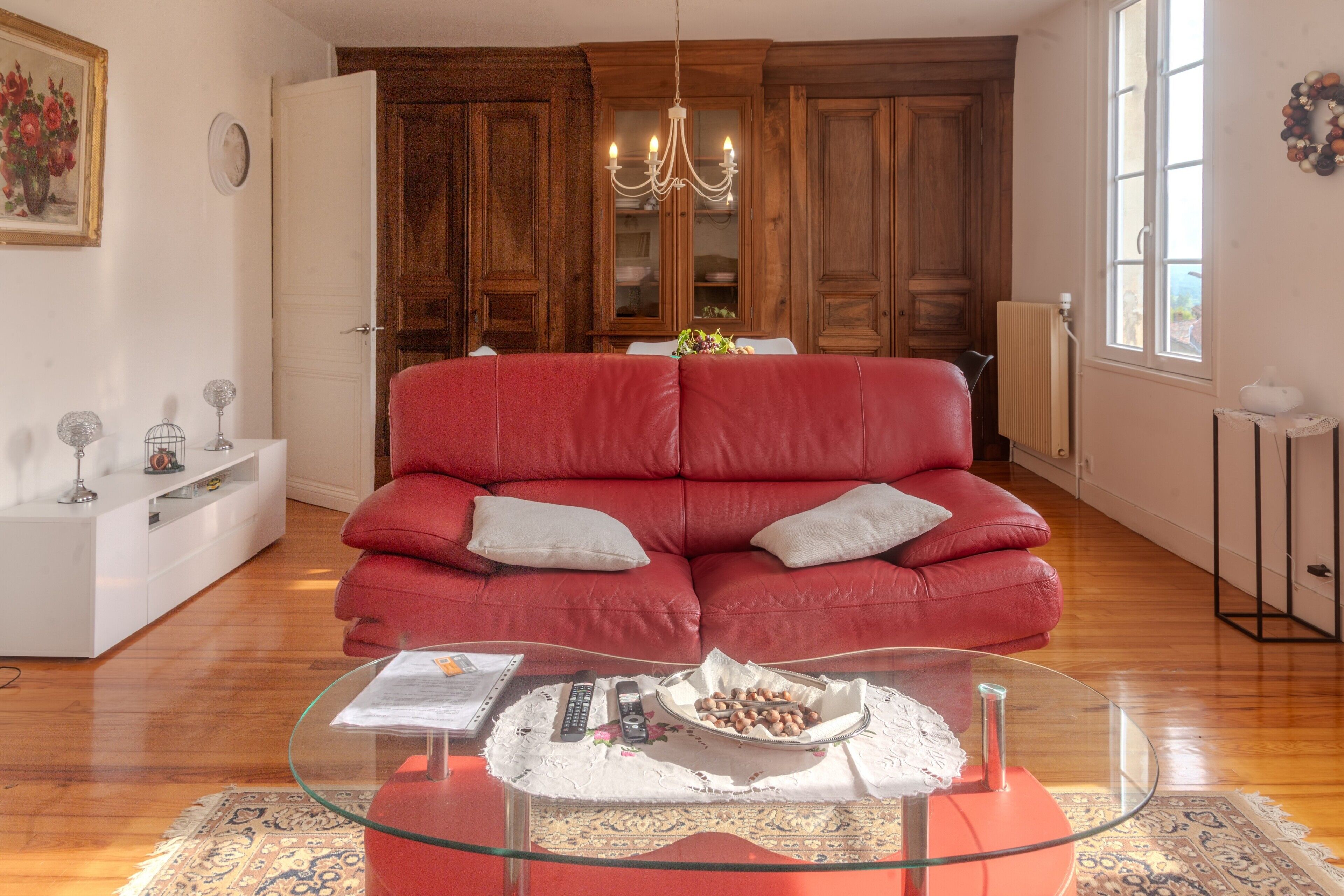 Télévision, chaîne hi-fi