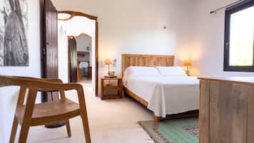 2 chambres, fer et planche Ă repasser, Wi-Fi gratuit, draps fournis