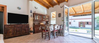 Ferienhaus 'Ghisu' mit privater Terrasse und Klimaanlage