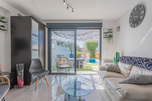 Villa 'Igor' – Charmanter Aufenthalt in Cabasse mit Sonne, Natur und provenzalischem Flair