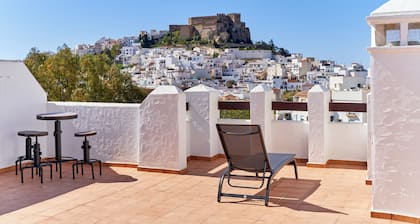 Apartment 'El Ático Del Oasis' with Sea View, Wi-Fi and Air Conditioning