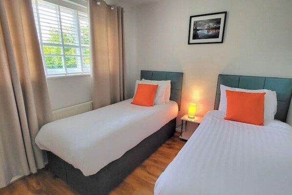 2 Schlafzimmer, Bügeleisen/Bügelbrett, WLAN, Bettwäsche