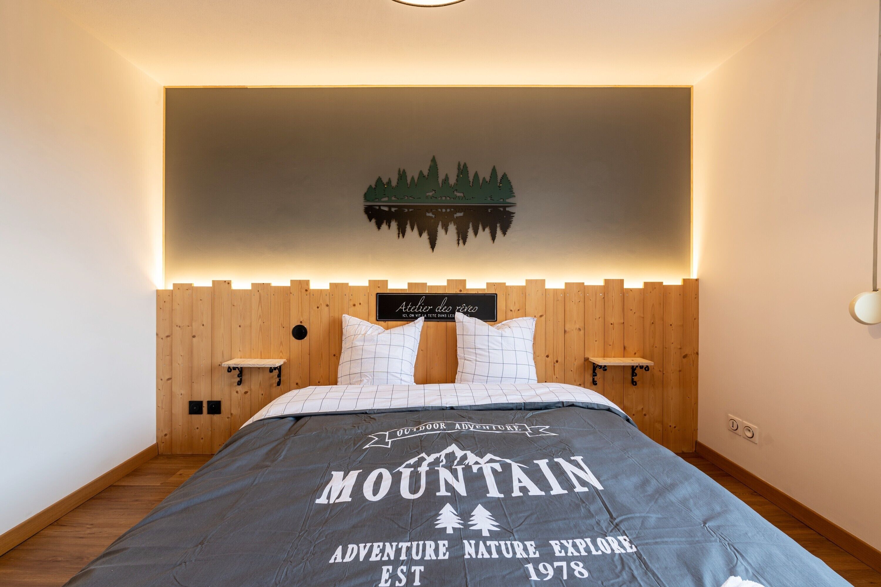 1 dormitorio y ropa de cama