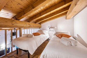 2 chambres, fer et planche Ă repasser, Wi-Fi gratuit, draps fournis
