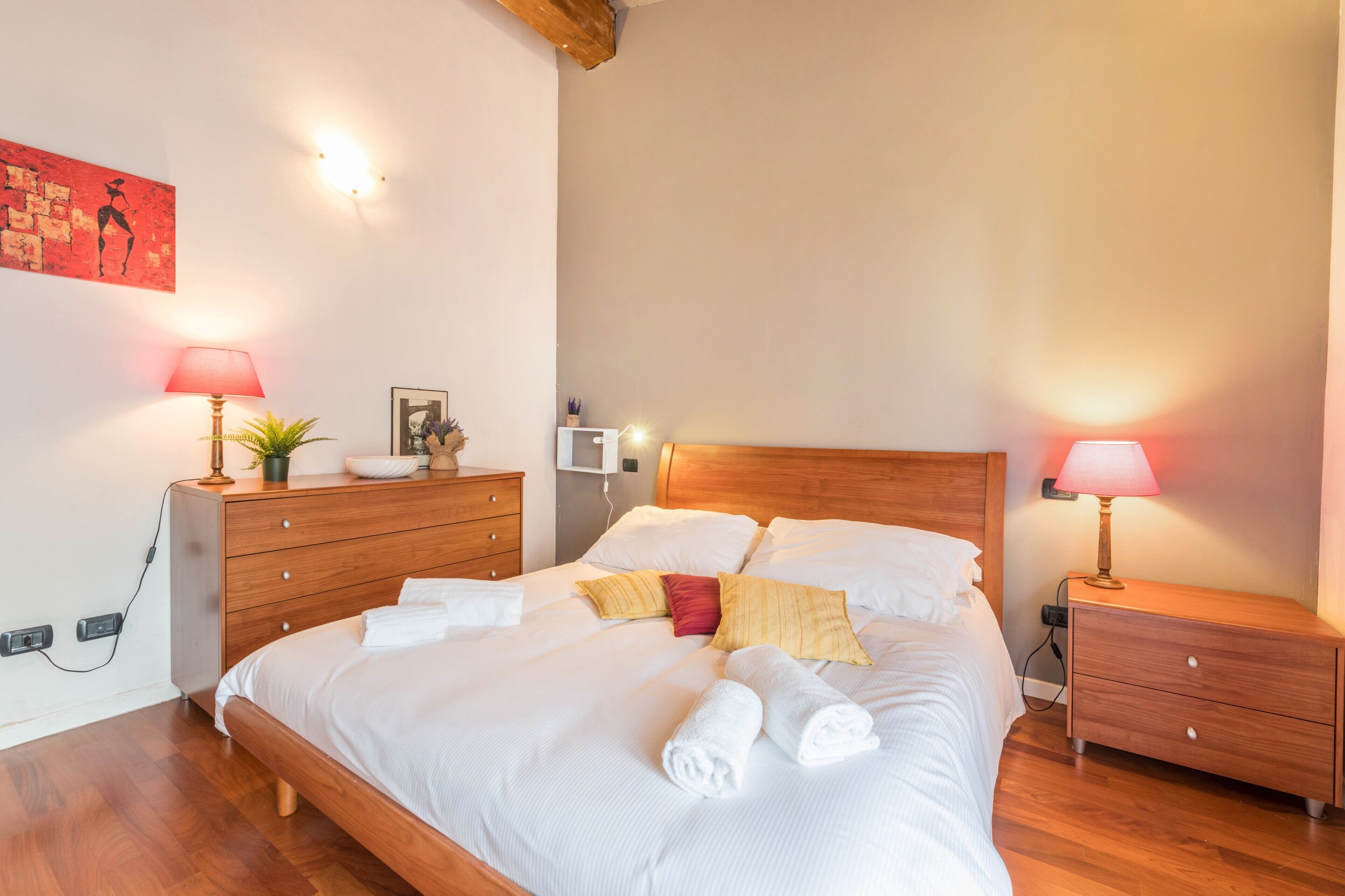 2 chambres, fer et planche à repasser, Wi-Fi gratuit, draps fournis