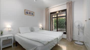 2 bedrooms, free WiFi, bed sheets