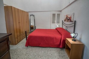 3 Schlafzimmer, Bügeleisen/Bügelbrett, kostenloses WLAN, Bettwäsche