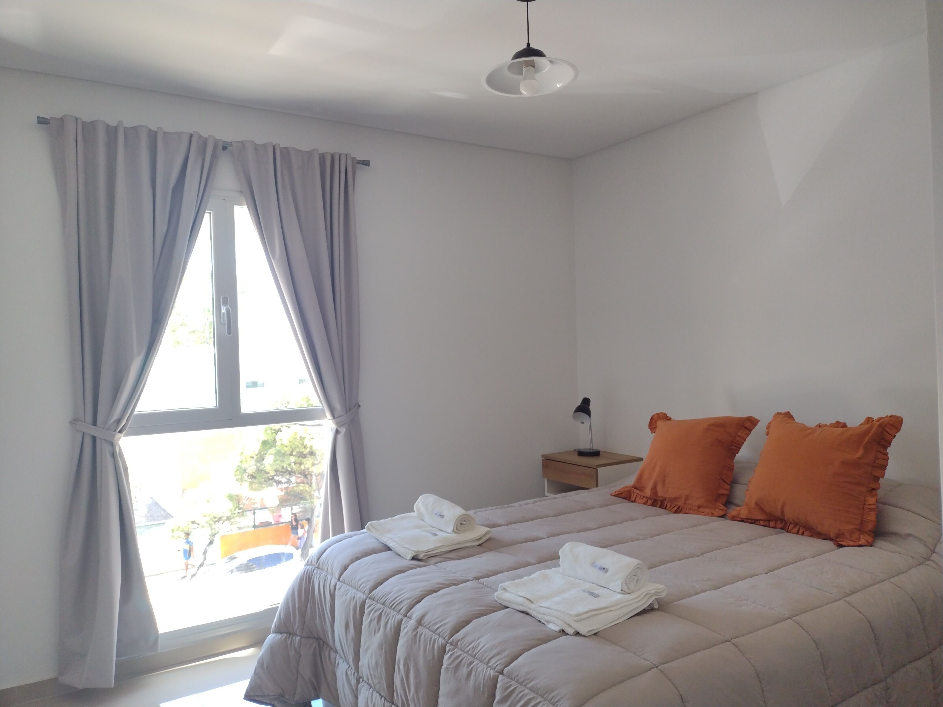 2 habitaciones, muebles diferentes y wifi gratis 