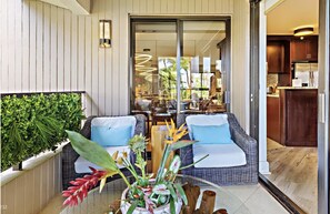 Outdoor dining - Luxurious Kaanapali Alii 232
Hotel (zone) — 5* Resort Services — Privately Owned (Lahaina)