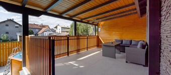 Nice home in Bilje with sauna