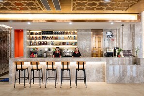 Bar (on property) - Grand Pailin Casino & Resort (Sala Krau)