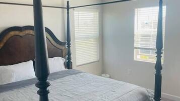 5 Schlafzimmer, kostenloses WLAN, Bettwäsche