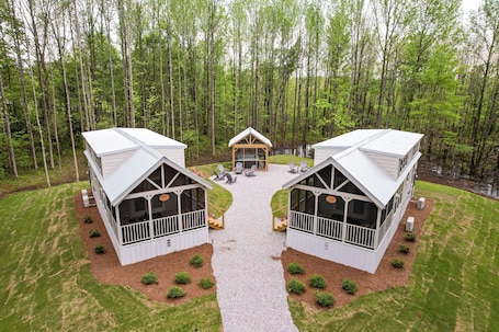 Exterior. Cedar - NEW Cottage in woods @ Moon Lake Farm - HOT TUB - LAKE - KAYAK - FISH