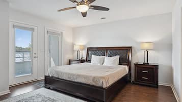 2 bedrooms, desk, iron/ironing board, free WiFi