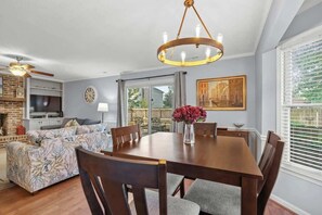 Interior - 3BR Sleeps 10 | Near Broadway | Central | 1552 (Myrtle Beach)