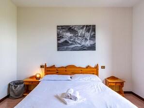 3 bedrooms, internet