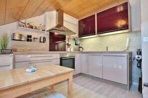 Imagen sin descripción, 2 de 33, botón