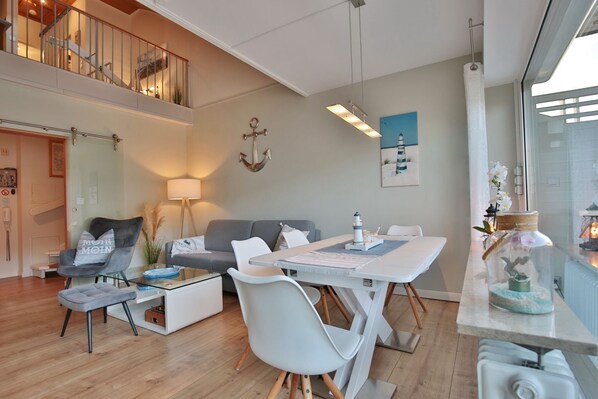 Imagen sin descripción, 1 de 33, botón