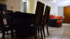 2 bedrooms, WiFi (free), bed sheets - Hotel Suite Azomali (Tula de Allende)