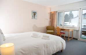 3 habitaciones, wifi gratis y ropa de cama 