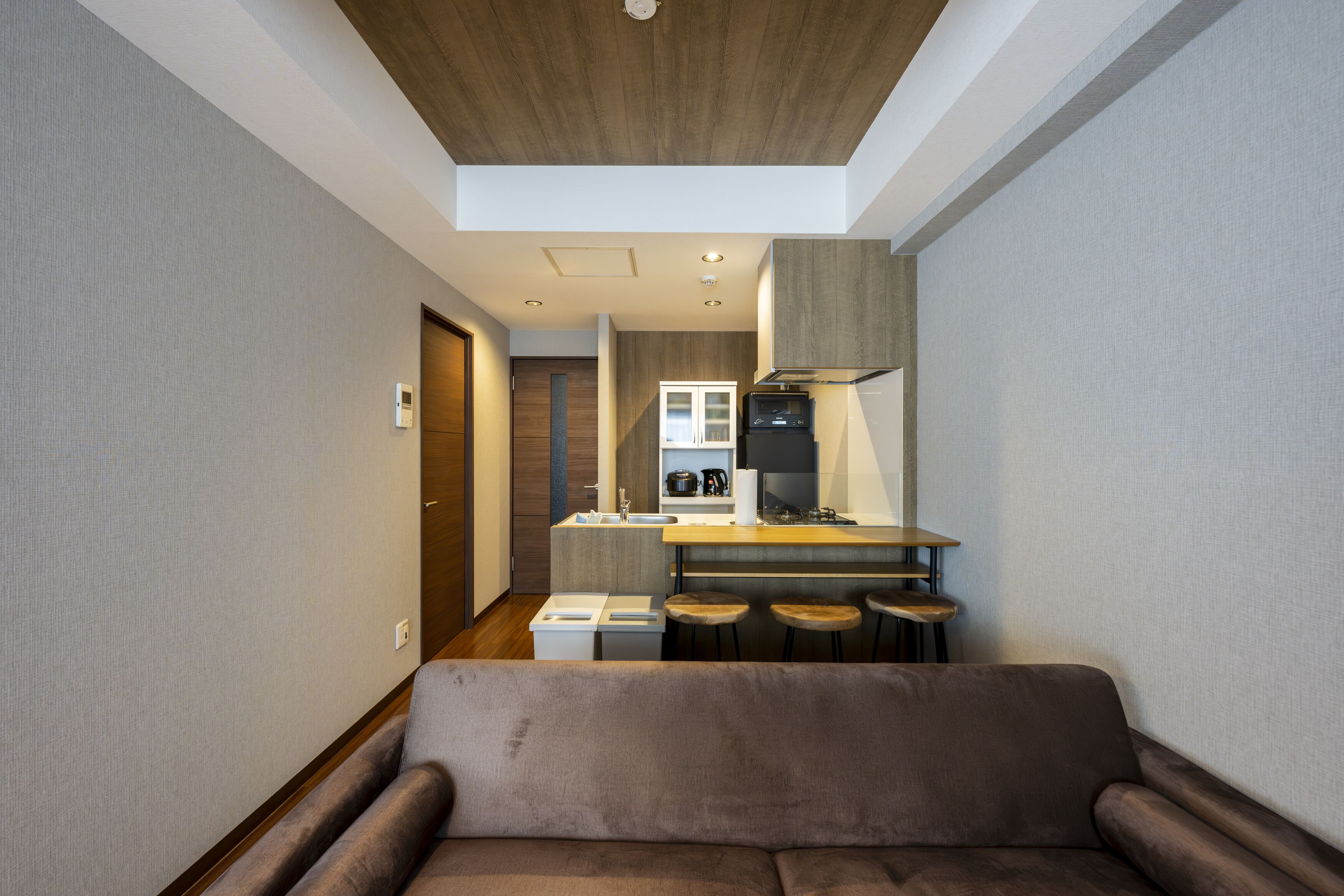 基础公寓 | 起居区