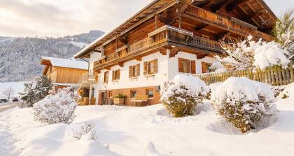 Two modern holiday flats on the farm, ski-out